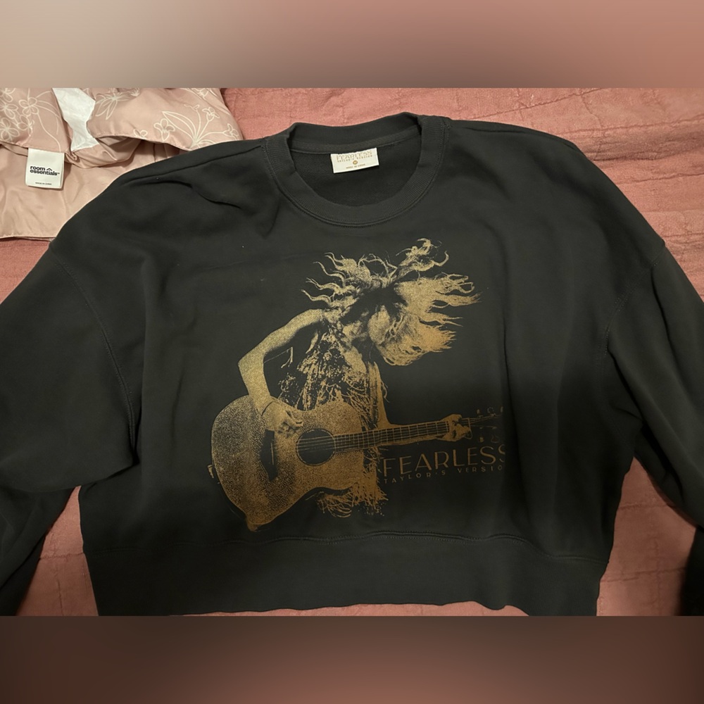 Taylor Swift Fearless Crewneck